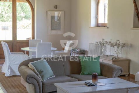 Interno