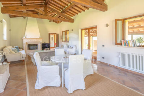 Interno