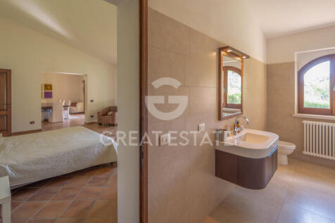 Interno