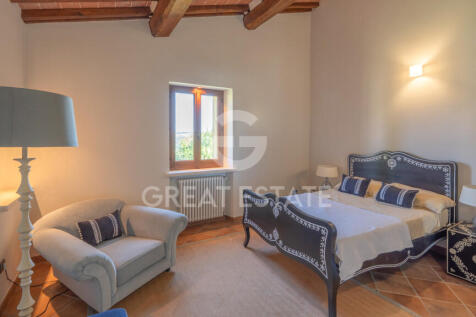 Interno