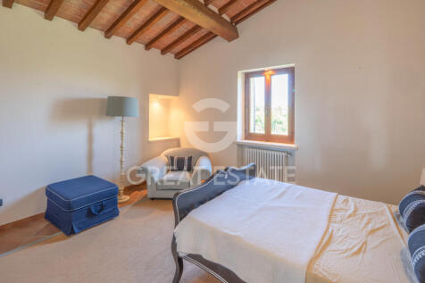Interno