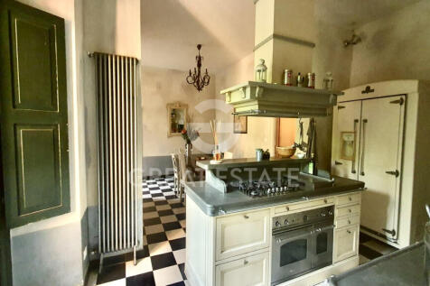 Interno