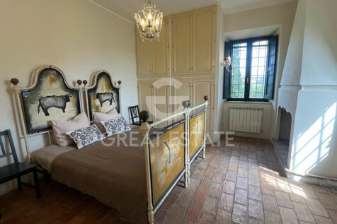 Interno