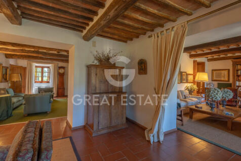 Interno