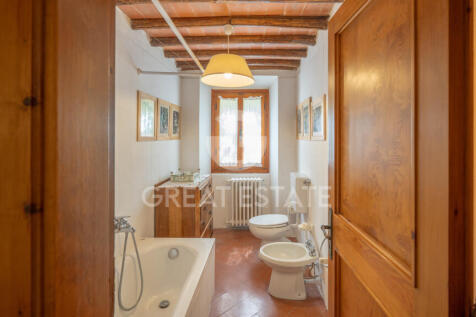 Interno