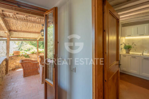 Interno