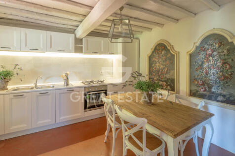 Interno