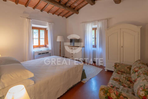 Interno