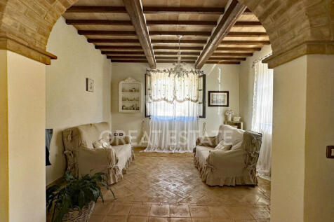 Interno