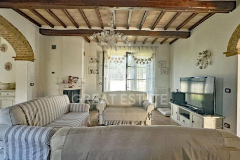 Interno