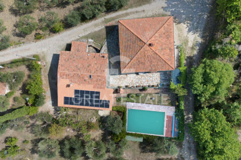 Esterno