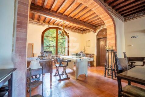 Interno