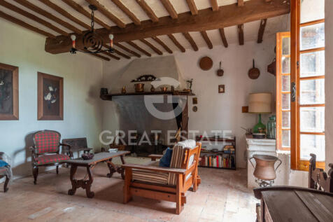 Interno