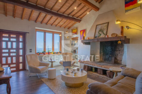 Interno