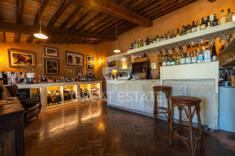 Interno