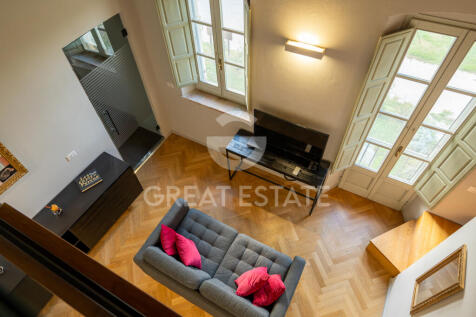 Interno