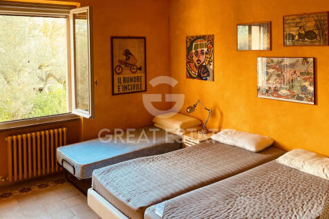 Interno