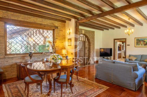 Interno