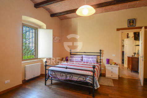 Interno