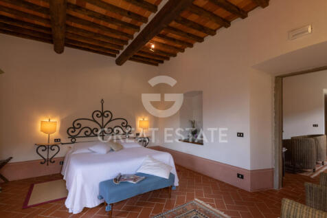 Interno