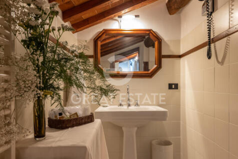 Interno