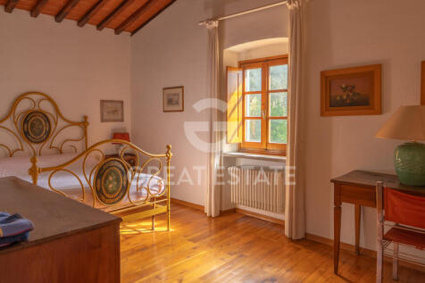 Interno