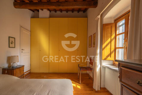 Interno