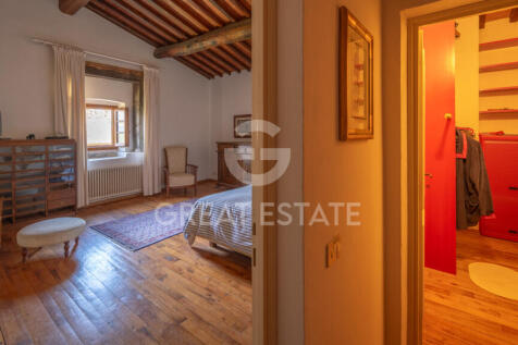 Interno