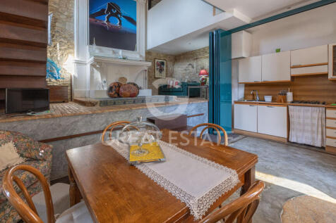 Interno