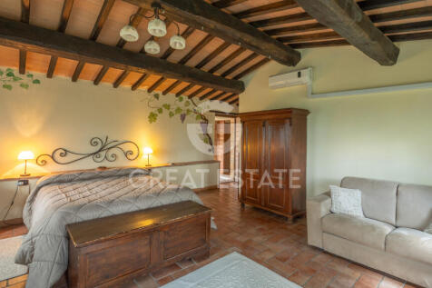 Interno