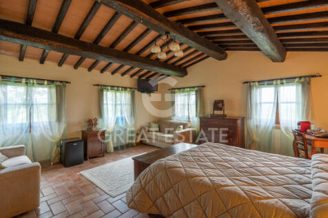 Interno
