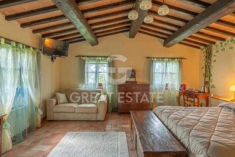 Interno