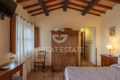 Interno