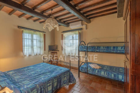 Interno