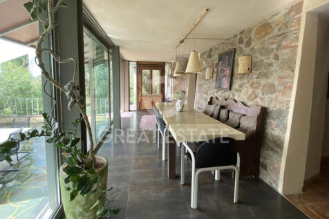 Interno
