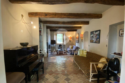 Interno