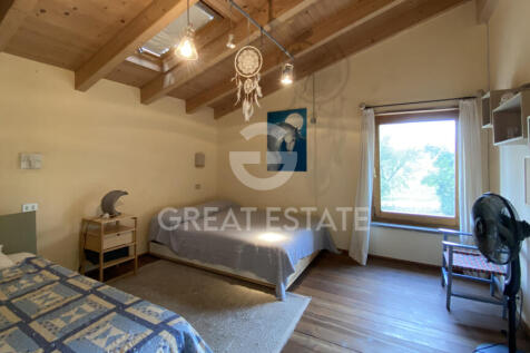 Interno