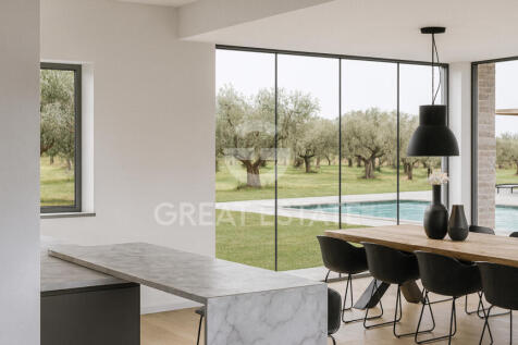 Interno