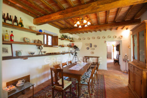 Interno