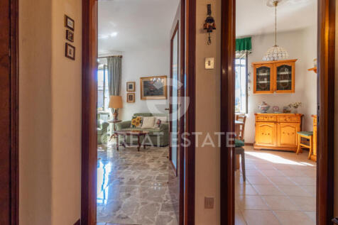 Interno