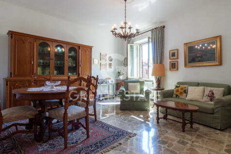 Interno