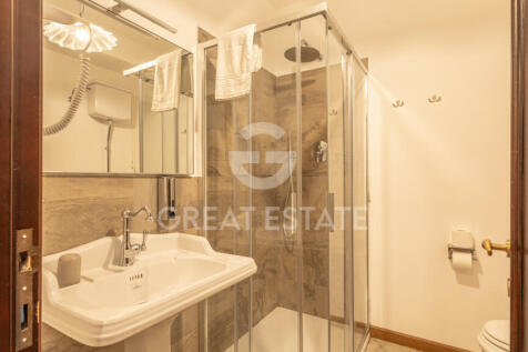 Interno