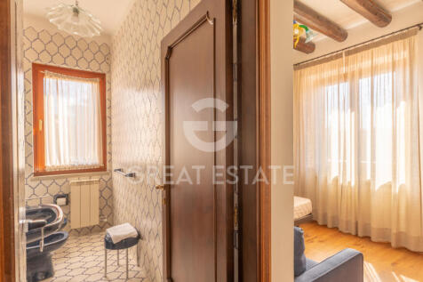 Interno