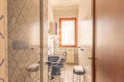 Interno