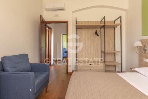 Interno
