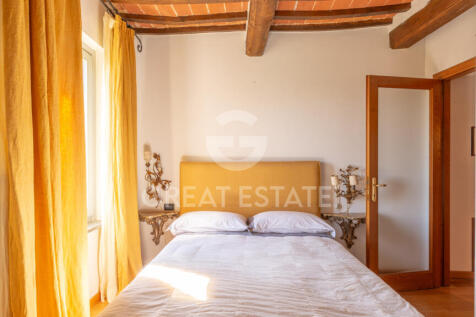 Interno