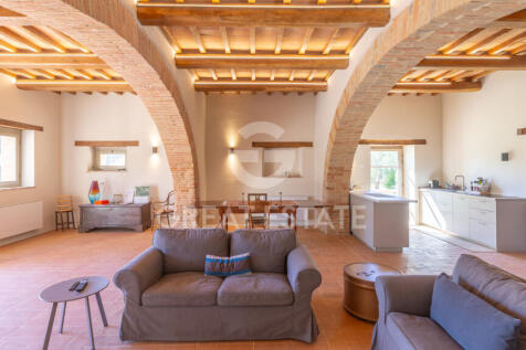 Interno