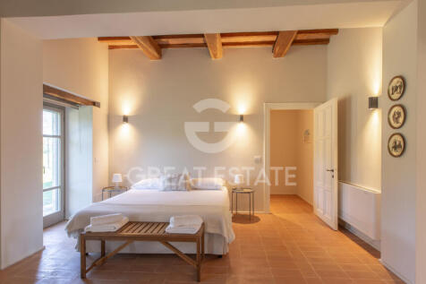 Interno