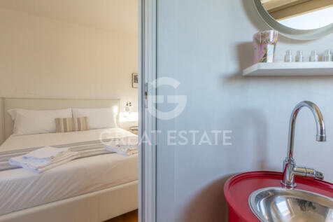 Interno
