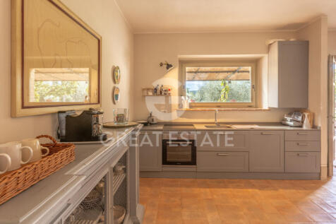 Interno